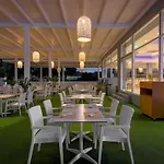 Oceanis Park 4*