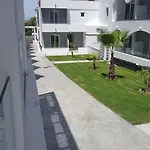 Ξενοδοχείο Oceanis Park Ιξιά