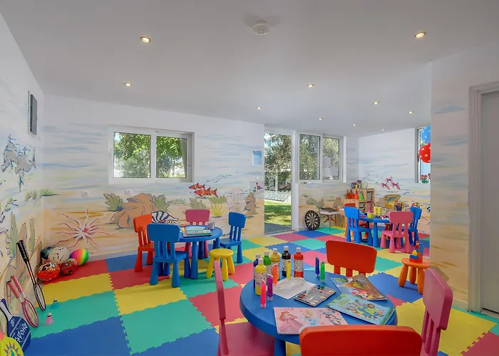 Oceanis Park فندق