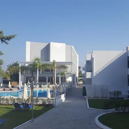 Oceanis Park Ixia (Rhodes)