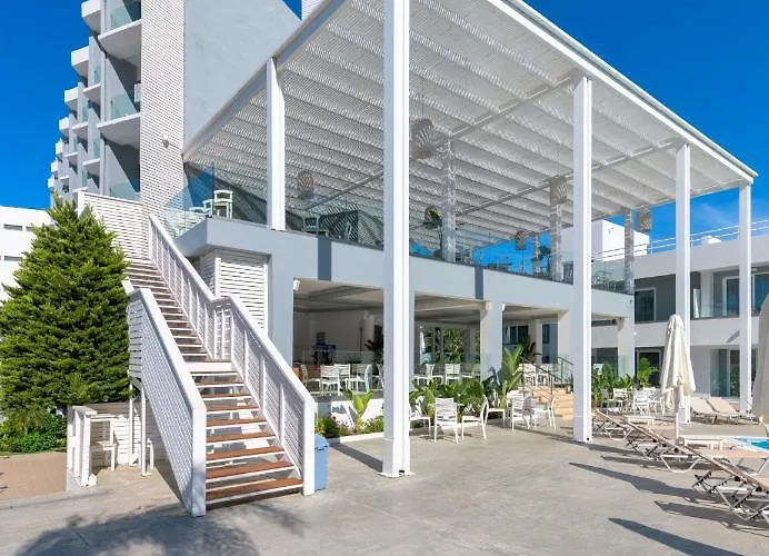 Oceanis Park 4* Ιξιά