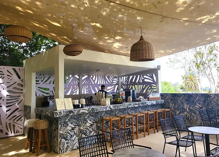 Oceanis Park 4* Ιξιά