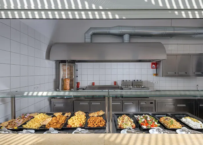 Ξενοδοχείο Oceanis Park Ιξιά