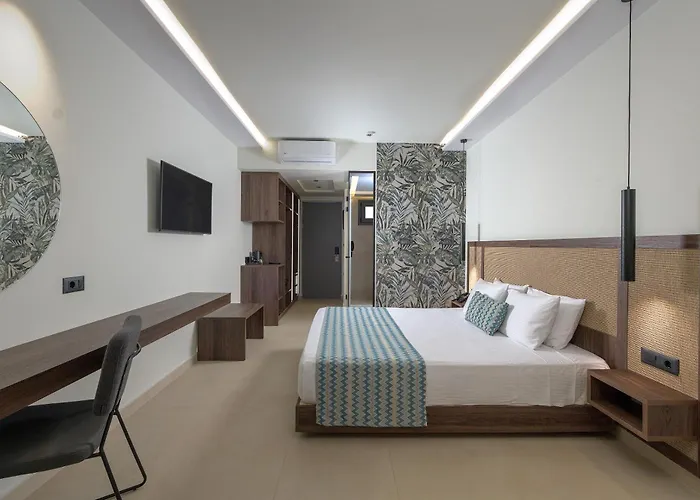 Hotel Oceanis Park 4*